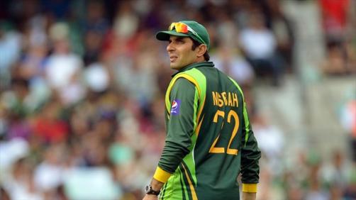 Misbah-Ul-Haq-15